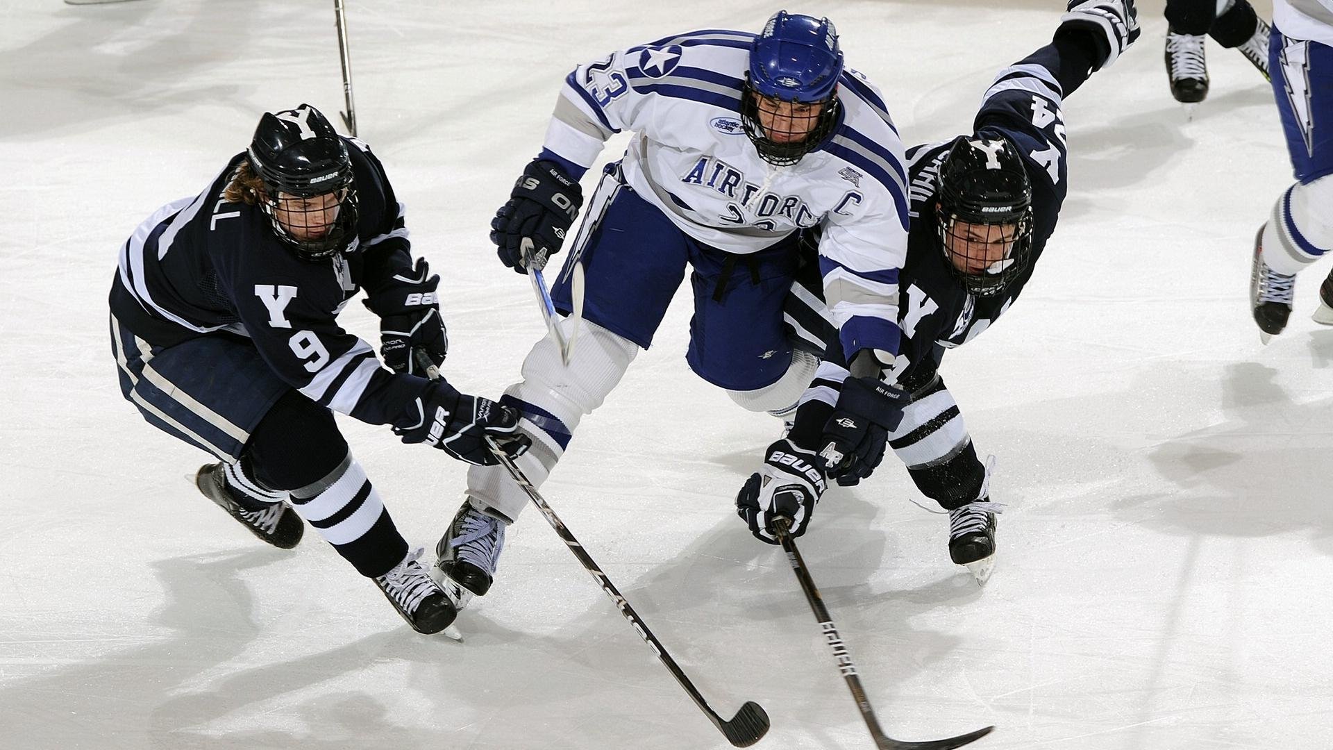 《PUBGMobile》“星际之战”,豪门强队争夺宝座!